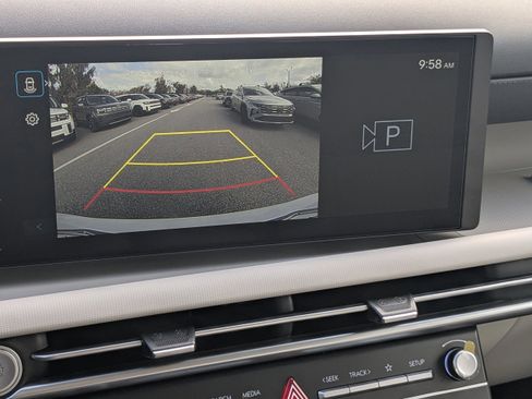 New 2026 Hyundai Tucson SE image 27