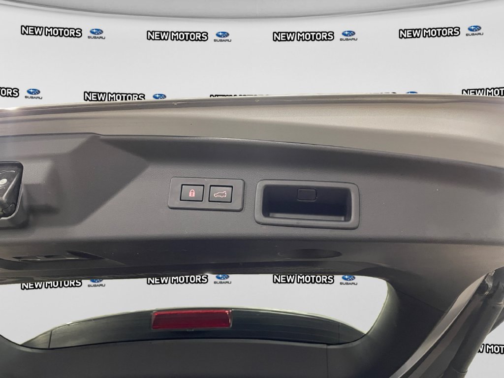 Used 2025 Subaru Forester Premium w/ Convenience Package #1 AWD/4WD image 17