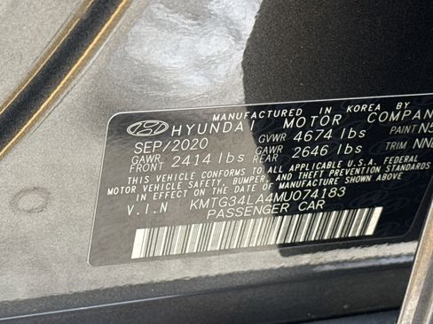 Used 2021 Genesis G70 2.0T w/ Elite Package image 27