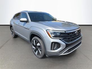 Used 2025 Volkswagen Atlas Cross Sport SE video 1