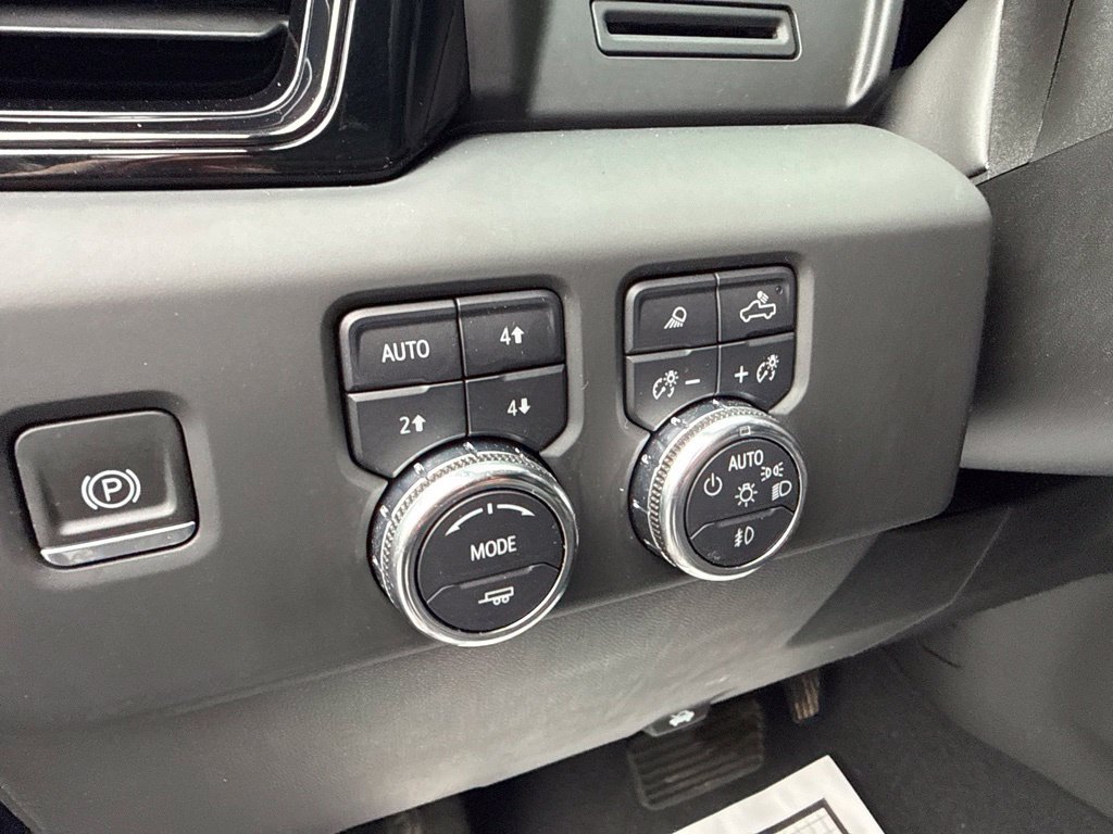 Used 2024 GMC Sierra 1500 AT4 w/ AT4 Preferred Package AWD/4WD image 23
