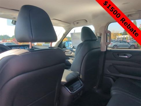 New 2026 Nissan Armada SV image 21