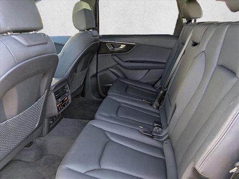 Used 2023 Audi Q7 3.0T Prestige image 20