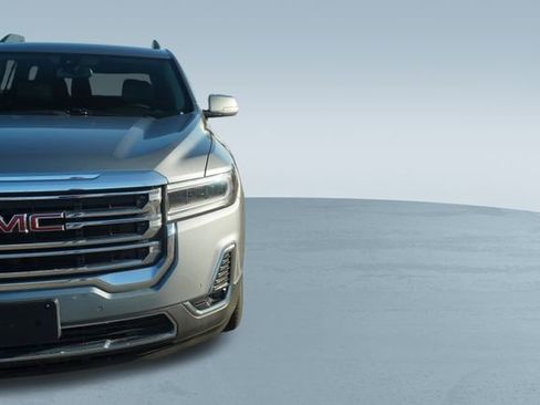 Used 2023 GMC Acadia SLT image 40