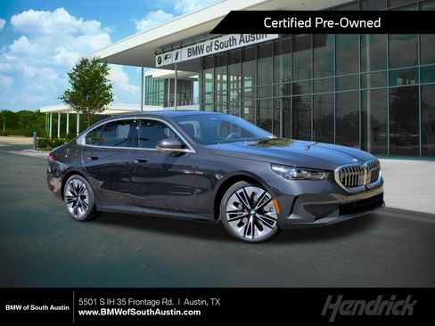 Used 2026 BMW 530i w/ Convenience Package RWD image 1
