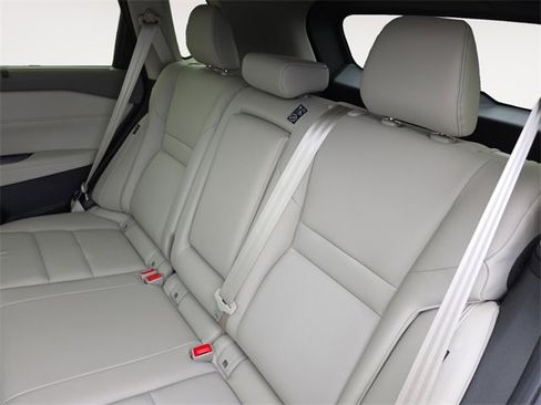 Used 2025 Nissan Rogue SL w/ SL Premium Package image 13