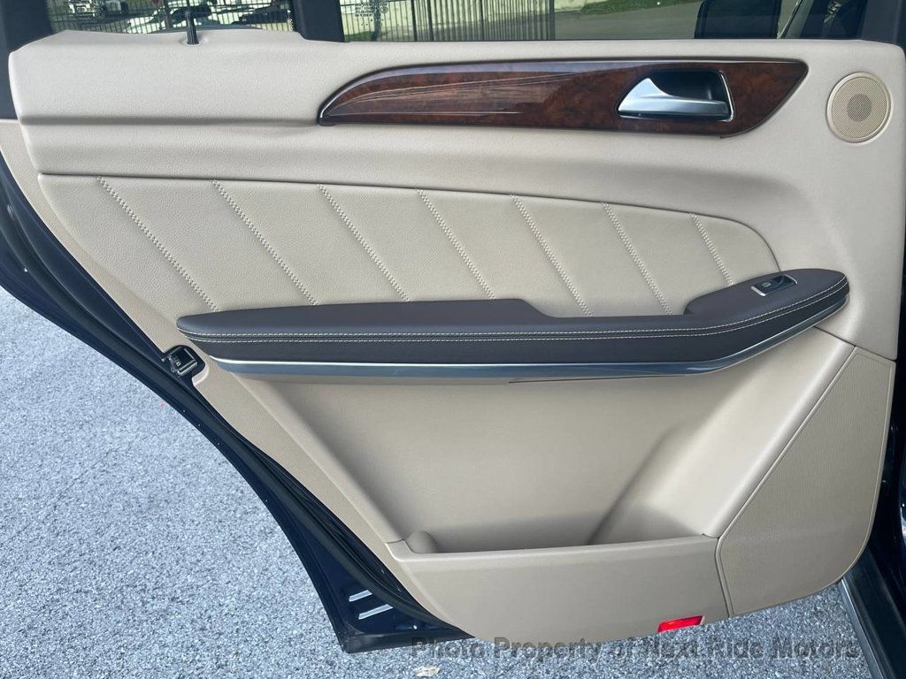 Used 2014 Mercedes-Benz GL 350 BlueTEC 4MATIC image 34