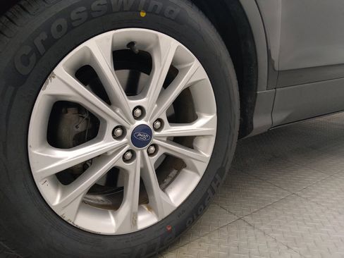 Used 2018 Ford Escape SEL FWD image 31