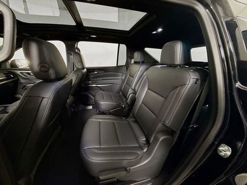 New 2026 Chevrolet Traverse LT w/ Sun and Wheel Package image 28