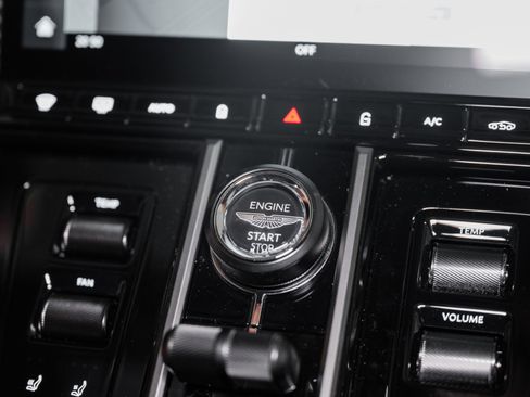 New 2026 Aston Martin V8 Vantage S image 27