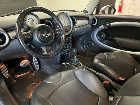 Used 2011 MINI Cooper S FWD image 14