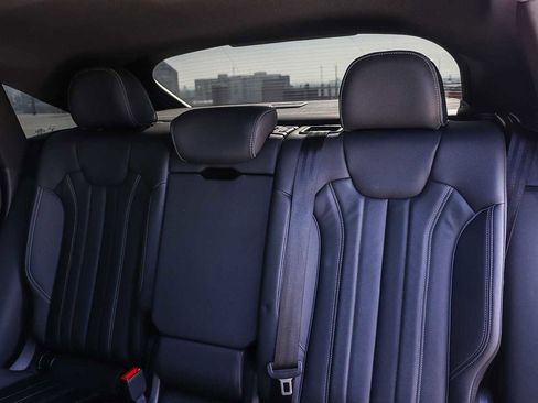 Used 2023 Audi Q5 2.0T Premium w/ Convenience Package image 25