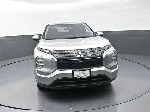 Used 2022 Mitsubishi Outlander ES AWD/4WD image 4