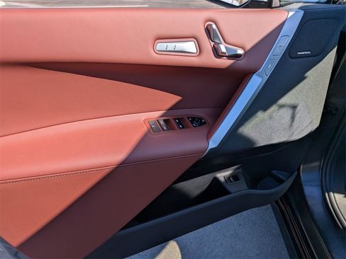 New 2026 BMW iX xDrive45 image 17