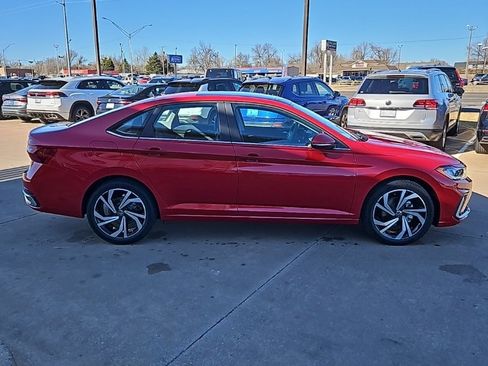 New 2026 Volkswagen Jetta SEL image 4