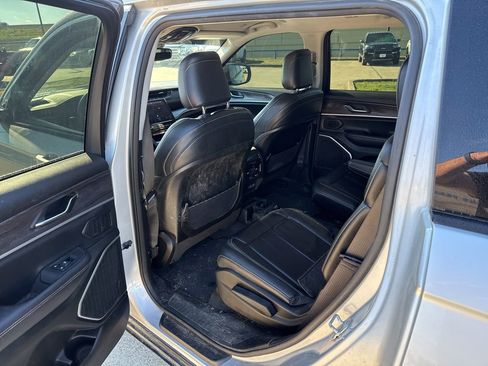 Used 2021 Jeep Grand Cherokee L Limited image 7