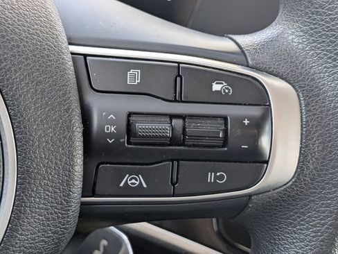 Certified 2024 Kia Sportage LX image 30