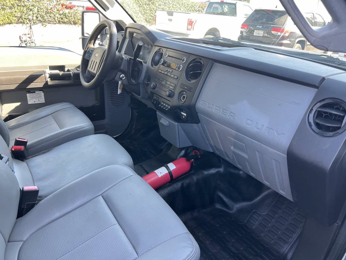 Used 2014 Ford F550 2WD Crew Cab Super Duty image 16