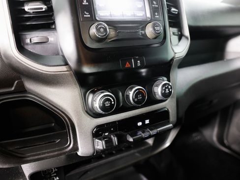 Used 2024 RAM 2500 Tradesman w/ Chrome Appearance Group image 24