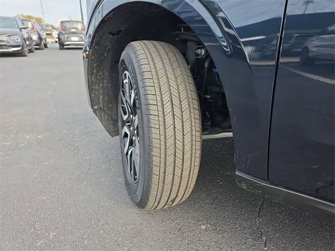 Used 2022 Ford Maverick Lariat w/ Lariat Luxury Package image 37