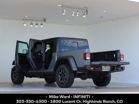 Used 2021 Jeep Gladiator Rubicon w/ Trailer Tow Package AWD/4WD image 4