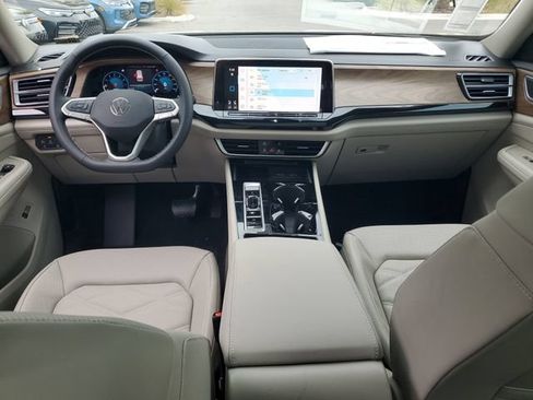 New 2026 Volkswagen Atlas SE FWD image 13