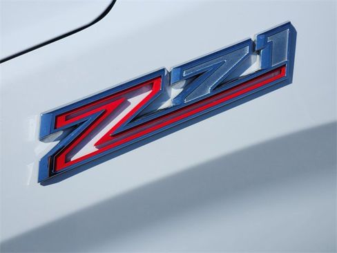 Used 2019 Chevrolet Silverado 1500 RST w/ All-Star Edition image 12