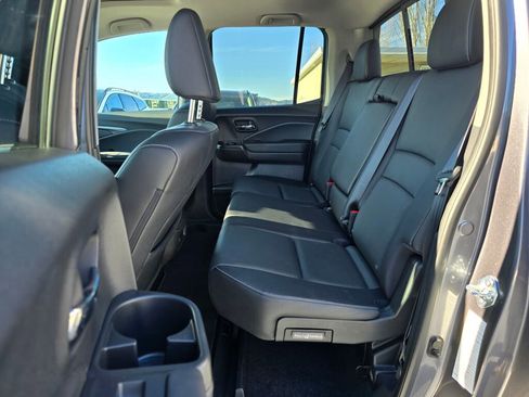 Used 2025 Honda Ridgeline RTL image 16