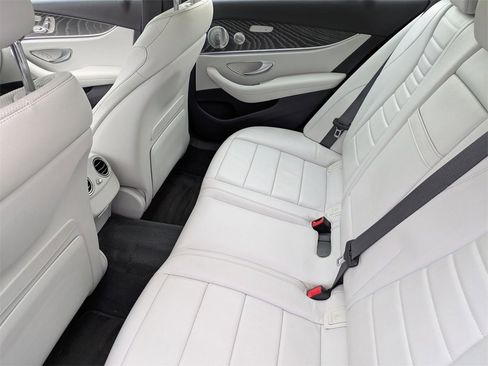 Used 2021 Mercedes-Benz E 450 4MATIC All-Terrain Wagon image 31