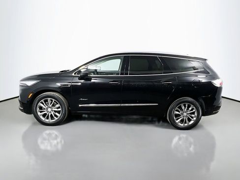 Used 2022 Buick Enclave Avenir image 8