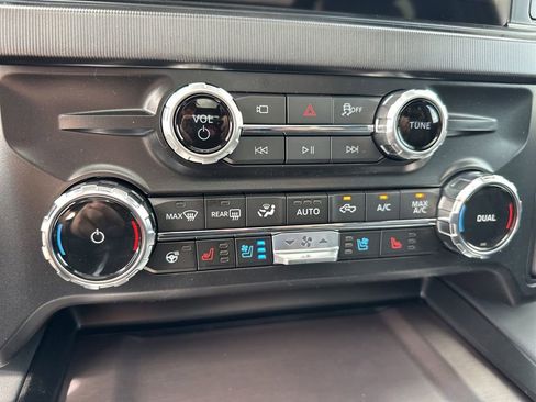 New 2026 Ford F250 Platinum image 36