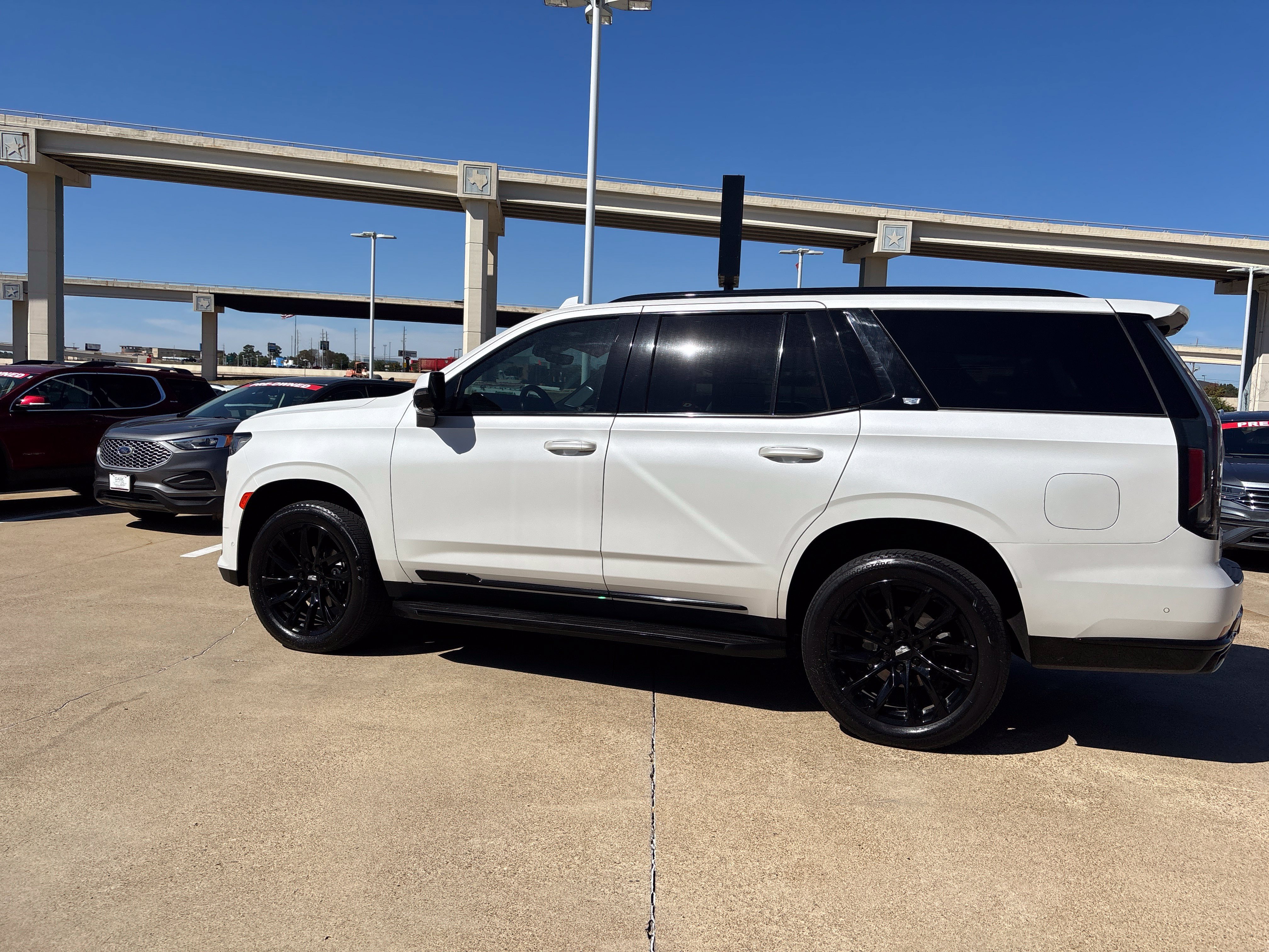 Used 2021 Cadillac Escalade Sport Platinum RWD image 6