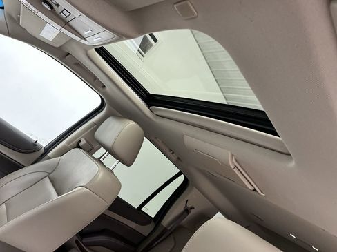 Used 2018 Chevrolet Tahoe LT image 7