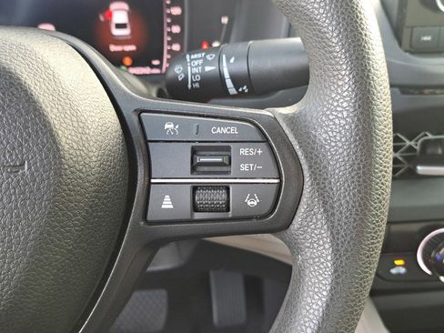 Used 2023 Honda Accord EX image 19