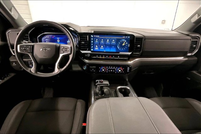 Used 2023 Chevrolet Silverado 1500 RST w/ All Star Edition Plus AWD/4WD image 18