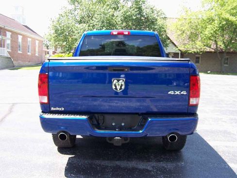 Used 2015 RAM 1500 Express AWD/4WD image 5