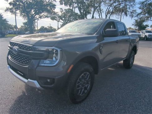 New 2025 Ford Ranger XLT w/ FX4 Off-Road Package image 9