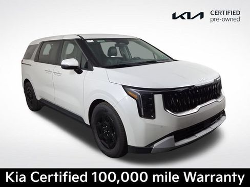 Certified 2025 Kia Carnival FWD image 4