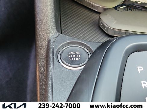 Certified 2025 Kia K4 FWD image 29
