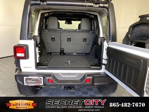 New 2026 Jeep Wrangler Unlimited Sport AWD/4WD image 30