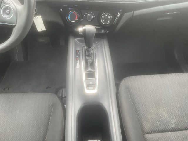 Used 2018 Honda HR-V LX image 11