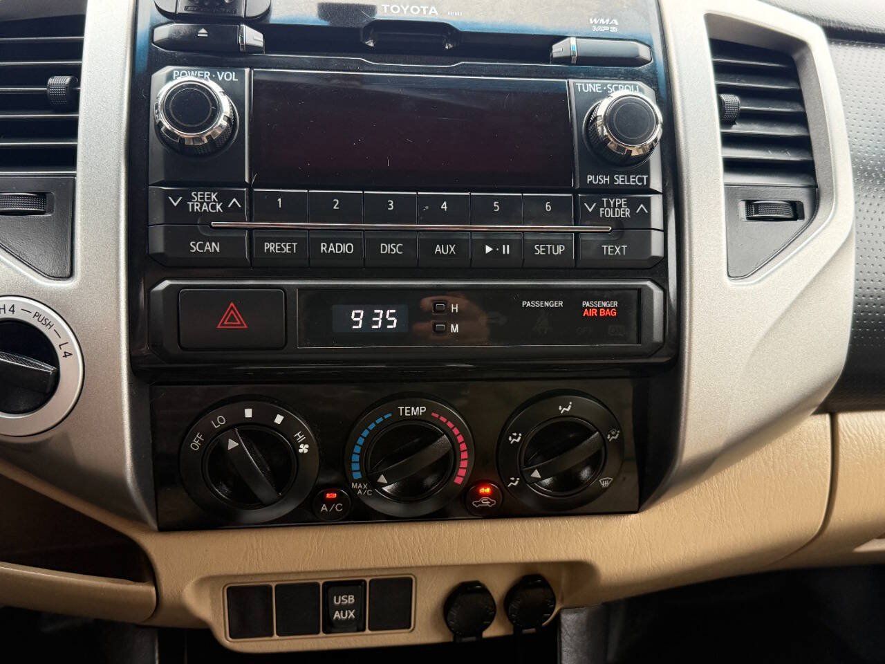Used 2012 Toyota Tacoma 4x4 Double Cab w/ SR5 Pkg image 20
