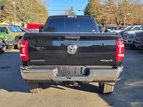 Certified 2024 RAM 3500 Big Horn w/ Towing Technology Group AWD/4WD image 6