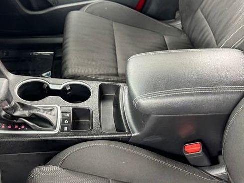 Used 2021 Kia Sportage LX AWD/4WD image 34