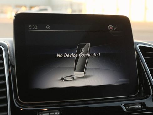 Used 2018 Mercedes-Benz GLE 350 image 33