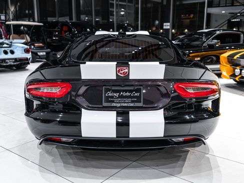Used 2014 SRT Viper GTS w/ GTS Laguna Interior Package image 3