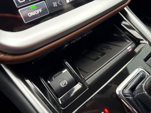 Certified 2023 Subaru Outback Touring XT image 23