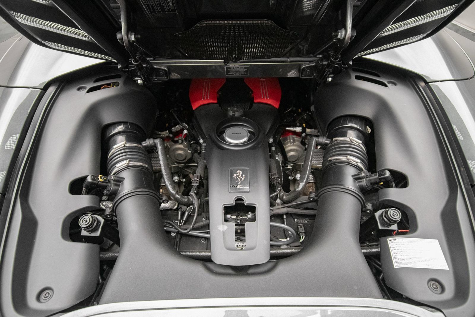 Used 2017 Ferrari 488 Spider RWD image 45