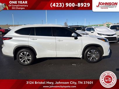 Used 2022 Toyota Highlander XLE