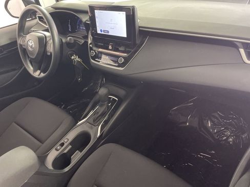 Used 2026 Toyota Corolla LE w/ Carpet Mat Package (TMS) FWD image 26